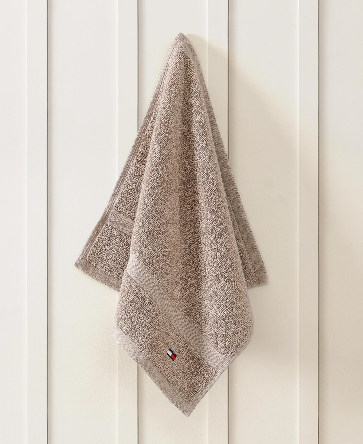 Tommy Hilfiger Home Modern American Solid Cotton Washcloth, 13" X 13"
