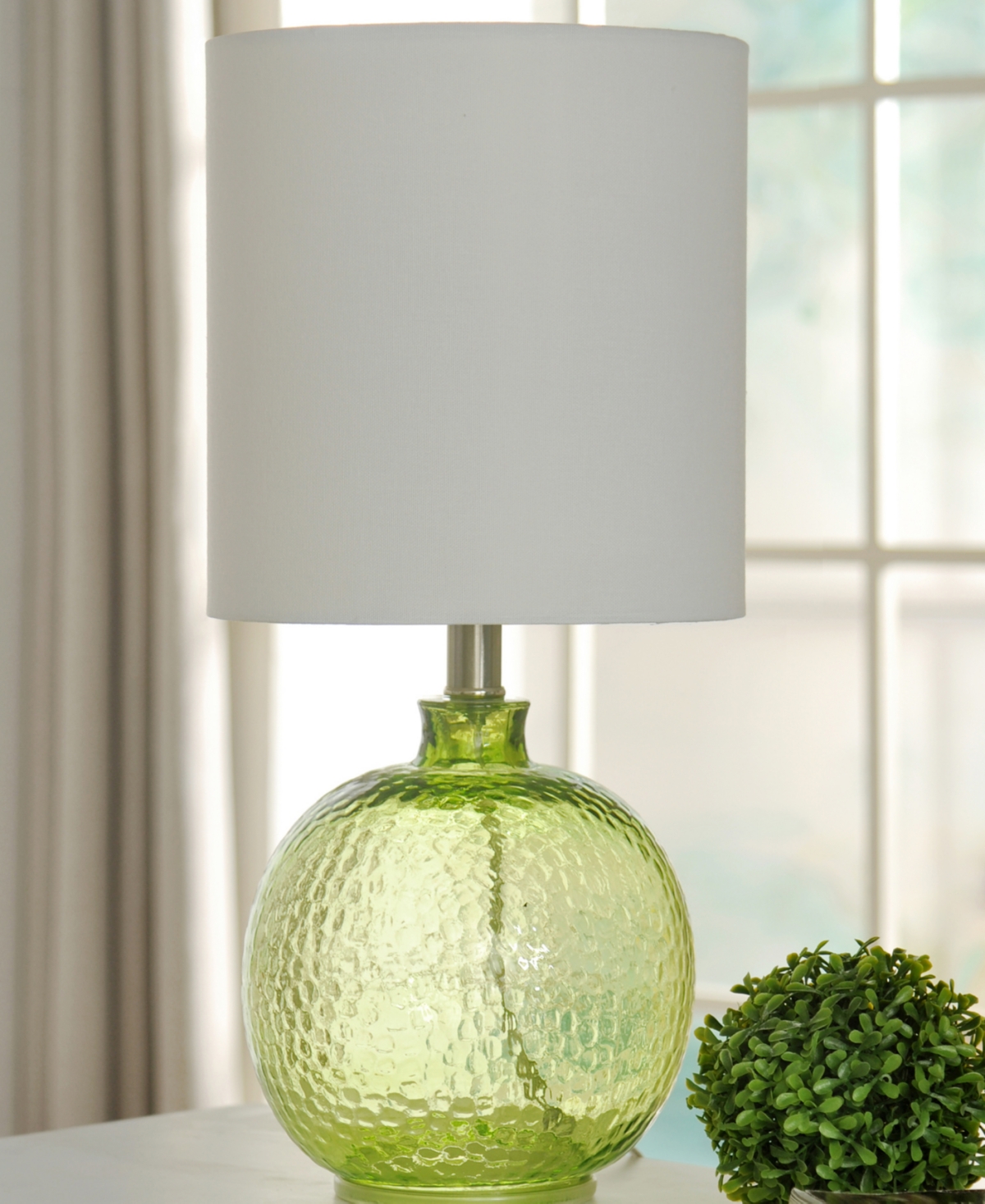 Stylecraft Home Collection 20" Modern Glass Table Lamp In Green