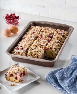 Symmetry Nonstick Chocolate Brown 9" x 13" Rectangular Cake Pan