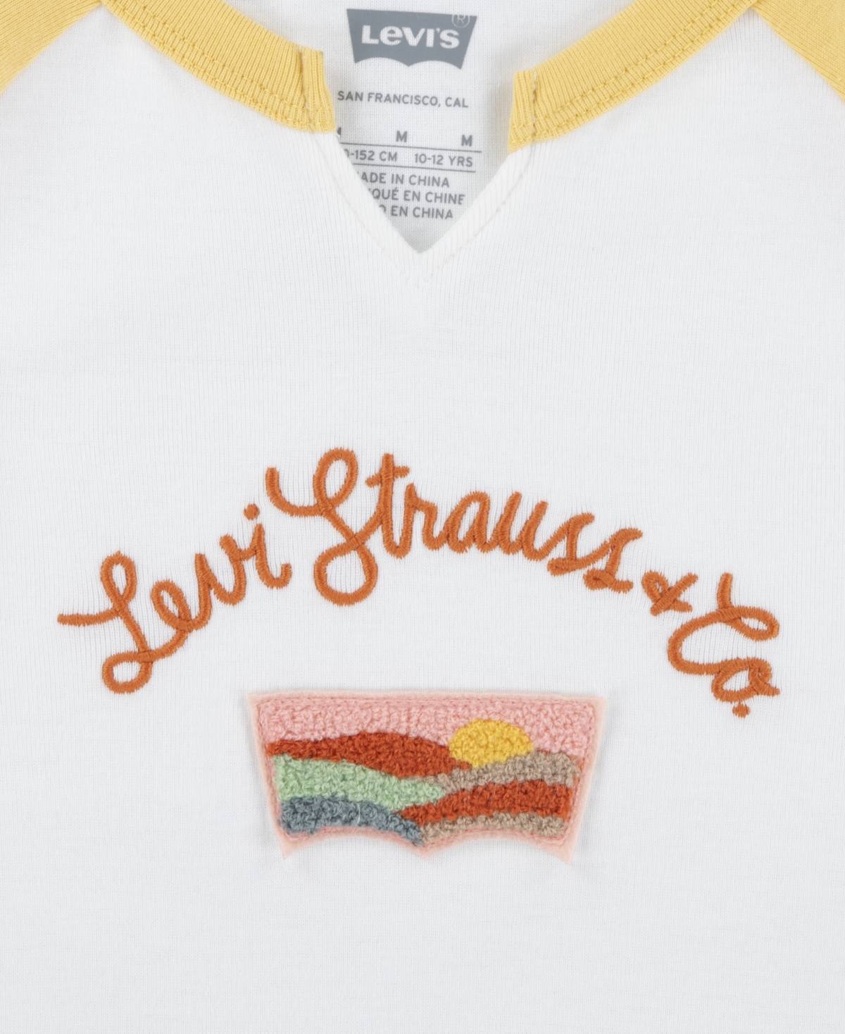 LEVI'S BIG GIRLS DESERT PATCH RIBBED RAGLAN T-SHIRT 
