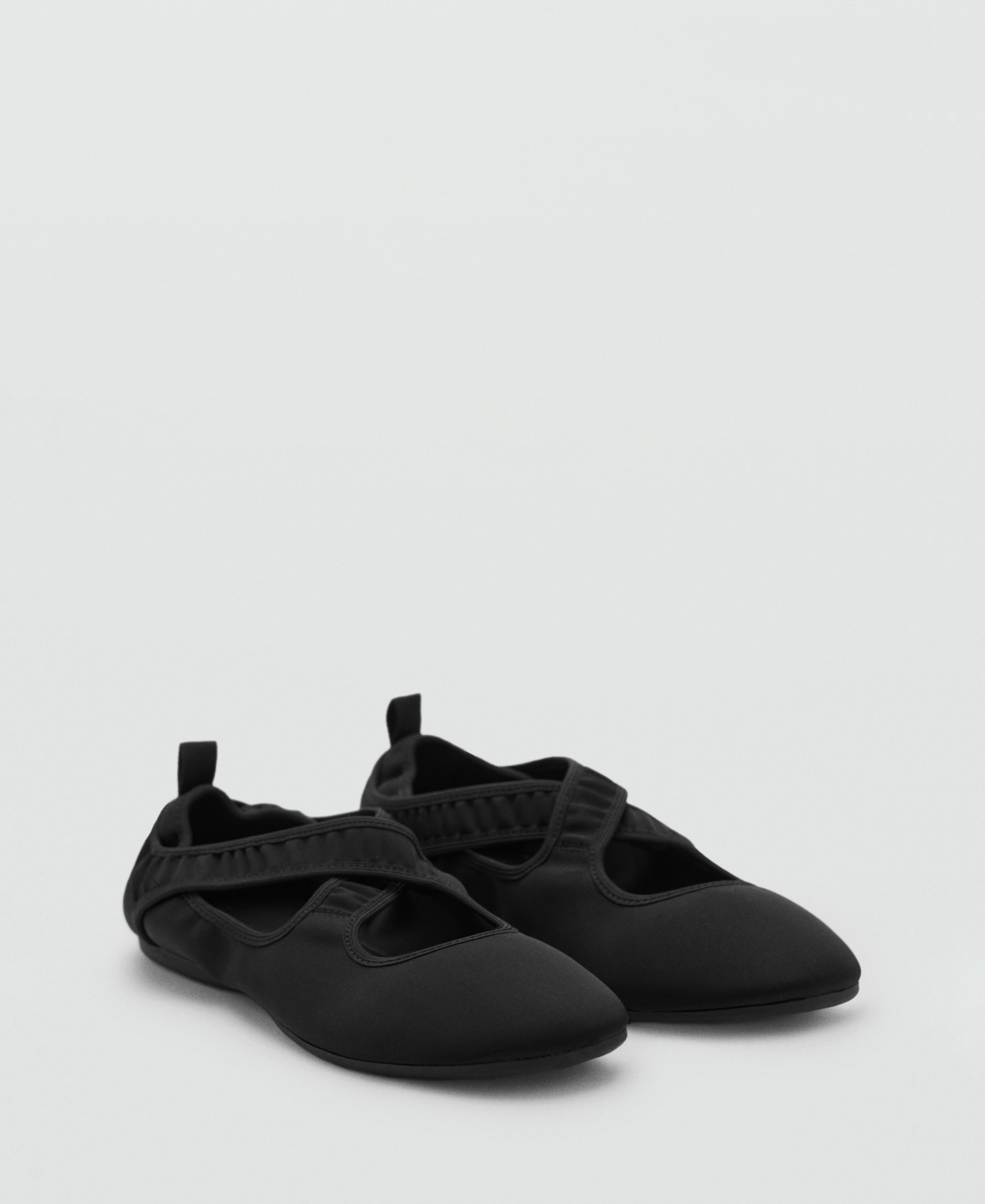 Shop Mango Women's Cross-sport Ballet Flats In Black
