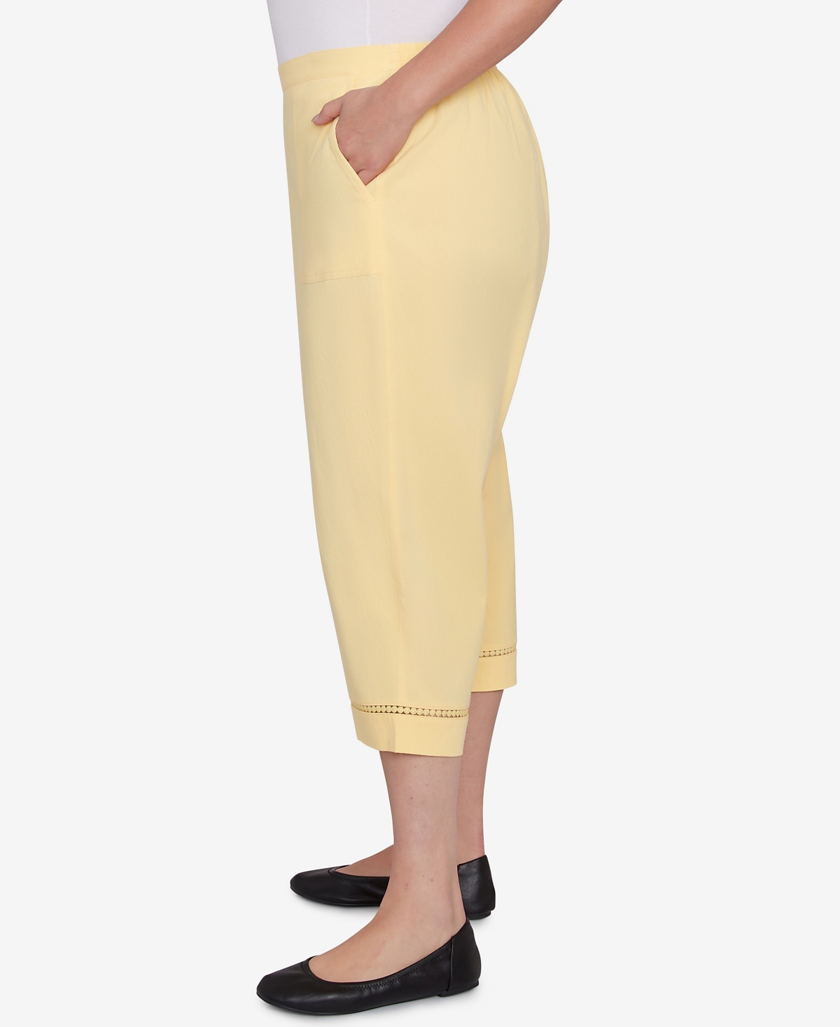 Alfred Dunner Plus Size Rise And Shine Lace Dotted Trim Capri Jacket In Lemon
