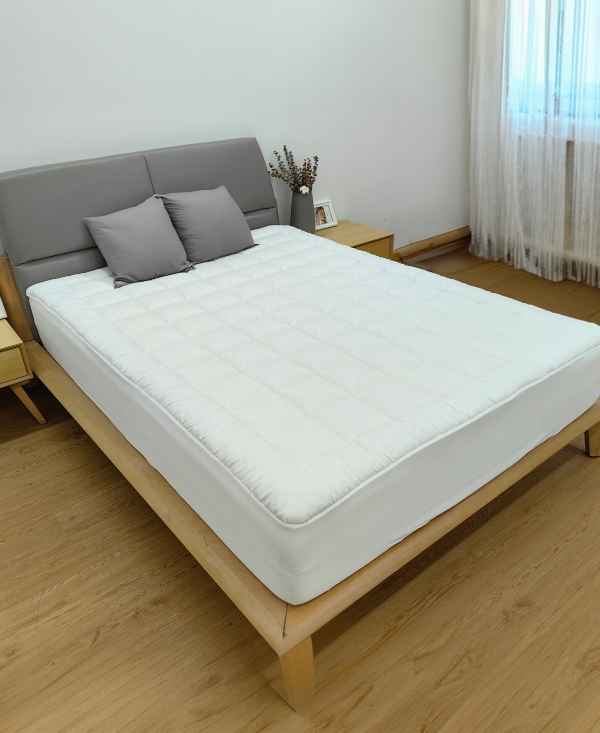 Payton Quilted Mattress Pad With Cover, Twin In White