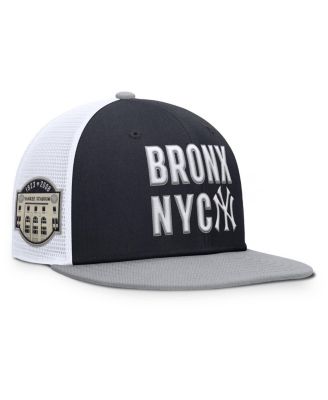 Nike - Men's Navy New York Yankees Pro Trucker Snapback Hat