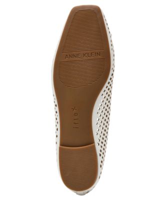 Women's Aspen-P Snip Toe Ballet Flats