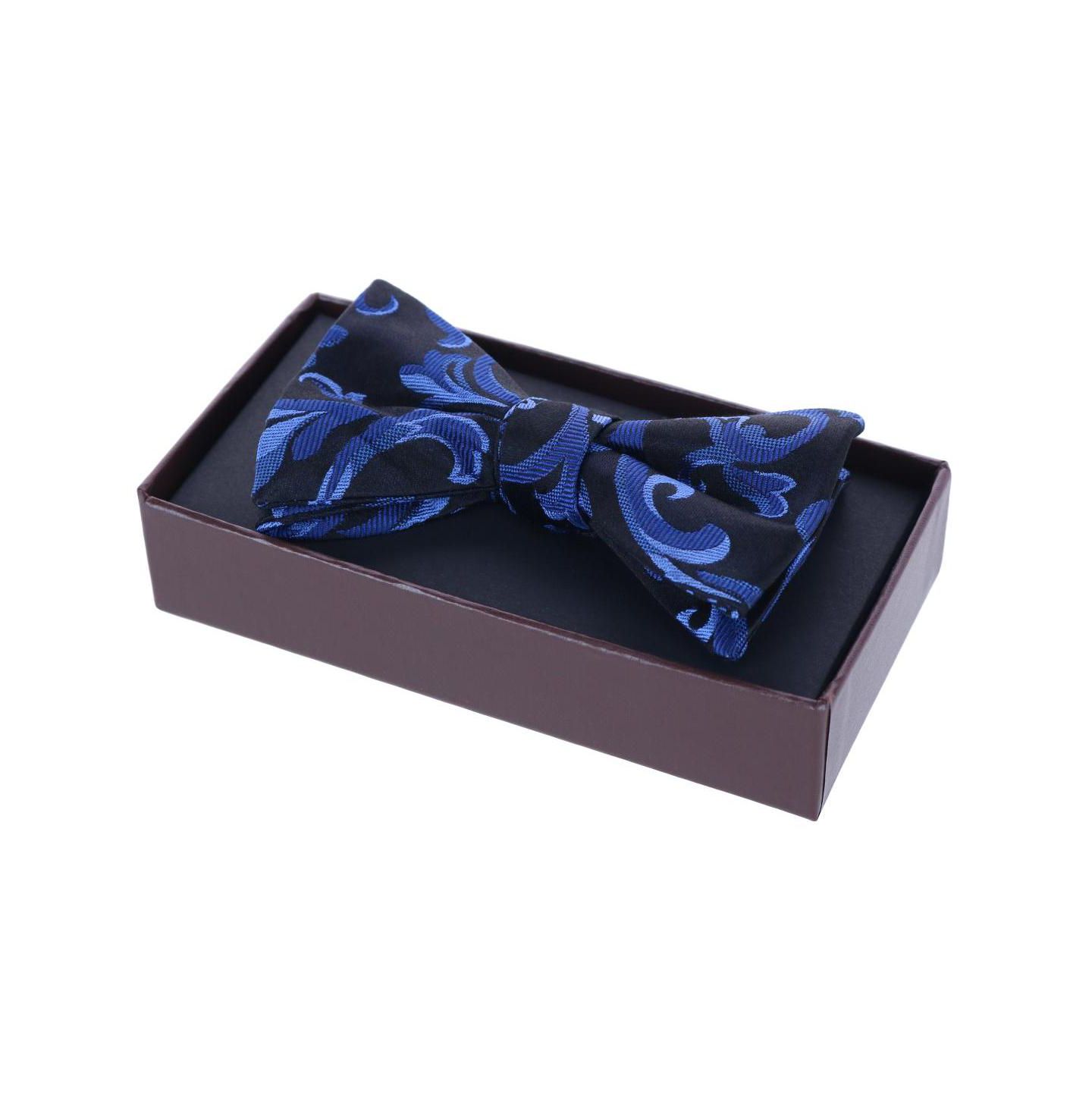 Мужские галстуки TRAFALGAR Christian the Romantic Brocade Silk Bow Tie, цвет: Королевский синий — фото 5