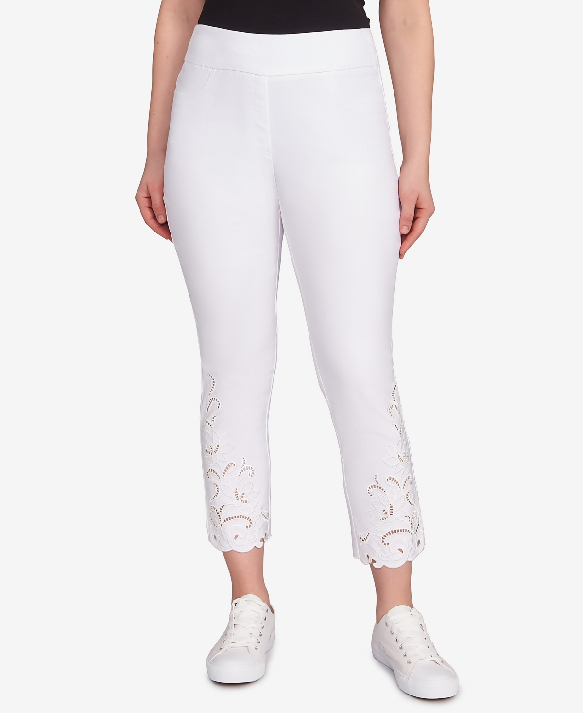 Petite Embroidered Ankle Pants - White