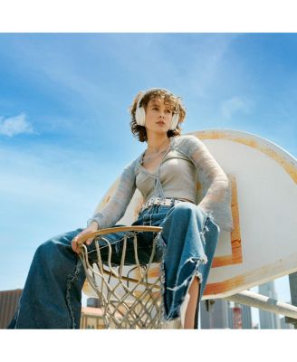 Smart Ultra Soundbar with QuietComfort Noise Cancelling Headphones