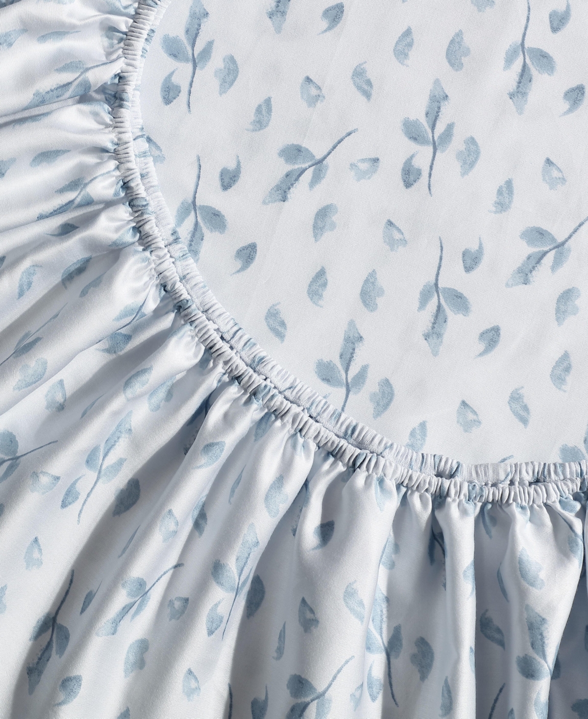 Calvin Klein Falling Petals Sheet Set In Pale Gray,blue