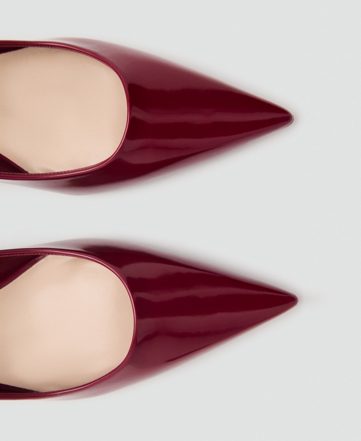 Mango Kitten Pointed Toe Shoe With Patent Leather Effect Burgundy In Burgundy