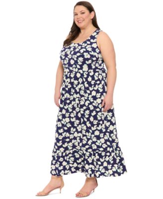 Plus Size Scoop-Neck Sleeveless Maxi Dress