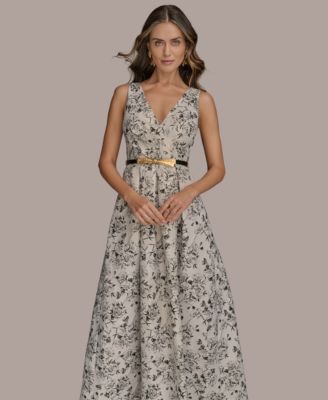 Women's Belted V-Neck Jacquard Ball Gown