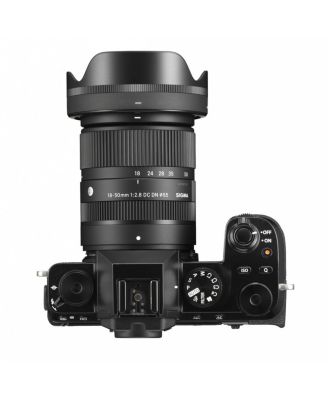 18-50mm f/2.8 DC DN Contemporary Lens for Fujifilm X, Bundle with 55mm Multi Coated UV Slim Filter, Microfiber Cleaning Cloth