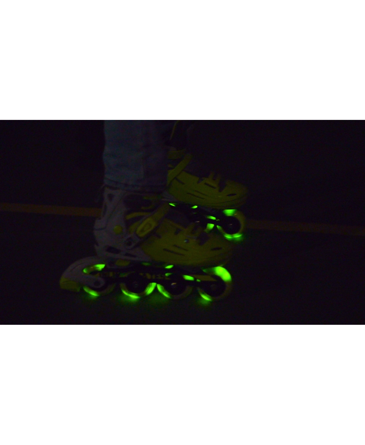 C7skates Adjustable Youth Inline Skates with Light Up Wheels (Flash