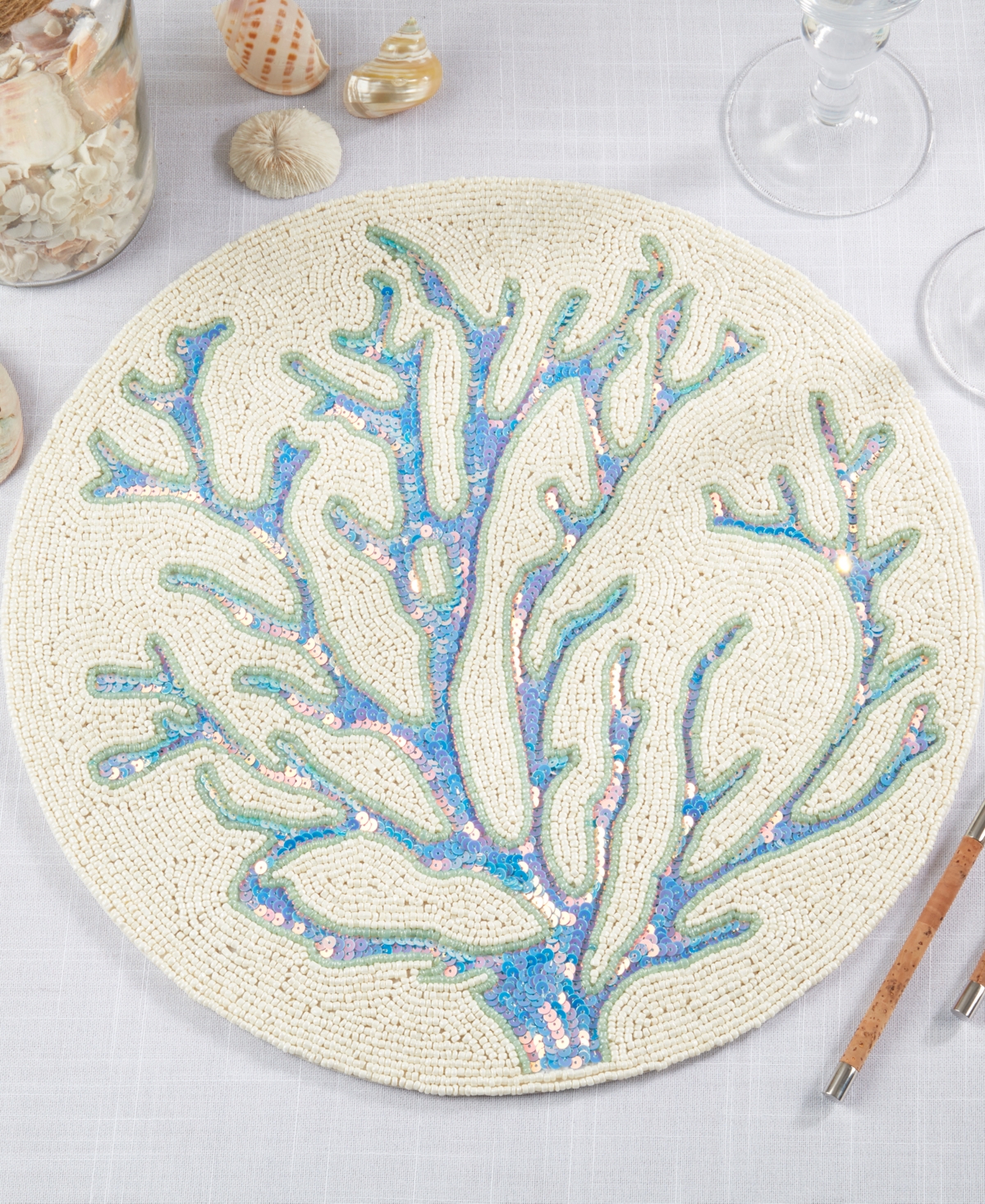 Saro Lifestyle Coastal Coral Beaded Placemats, 15" Round In Aqua