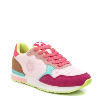 Women's Multicolor Casual Comfort Sneakers
