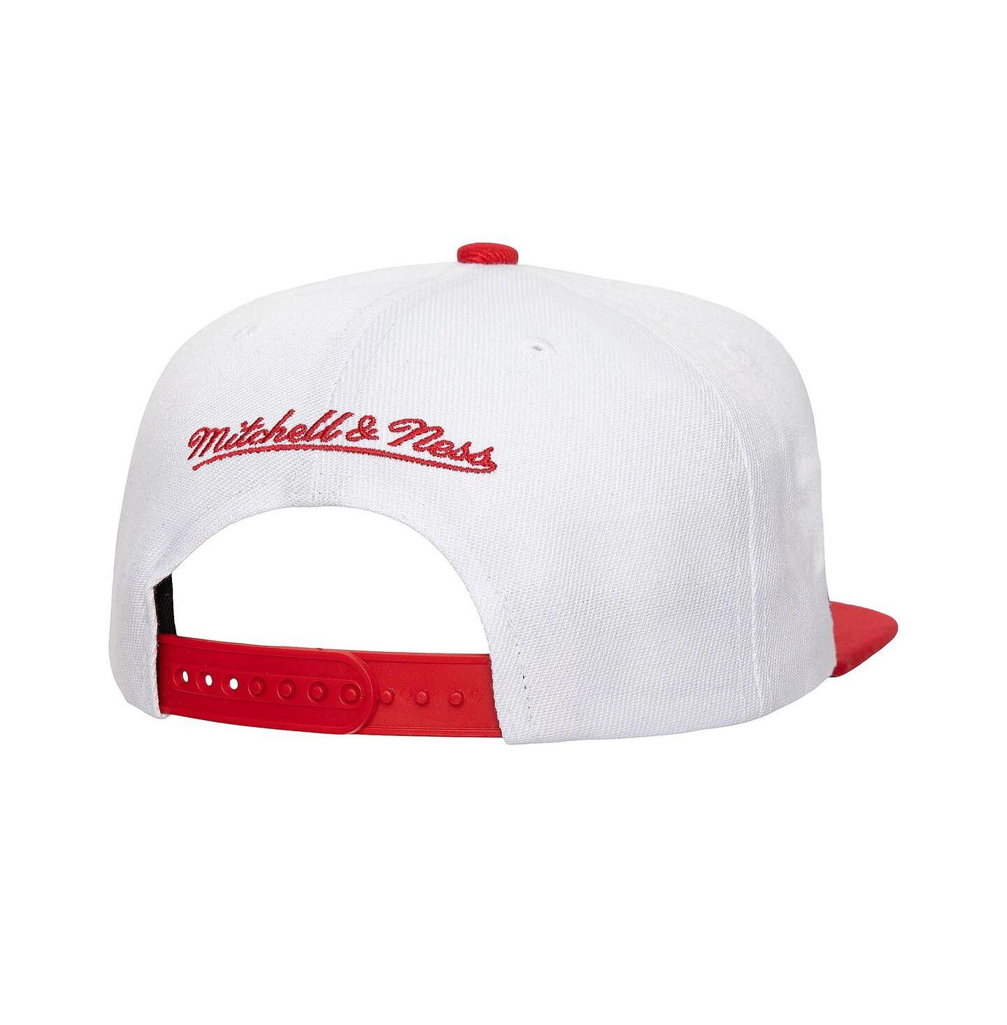 Мужская кепка Mitchell & Ness White California Angels Cooperstown Collection Basic Flip Snapback Hat — фото 2
