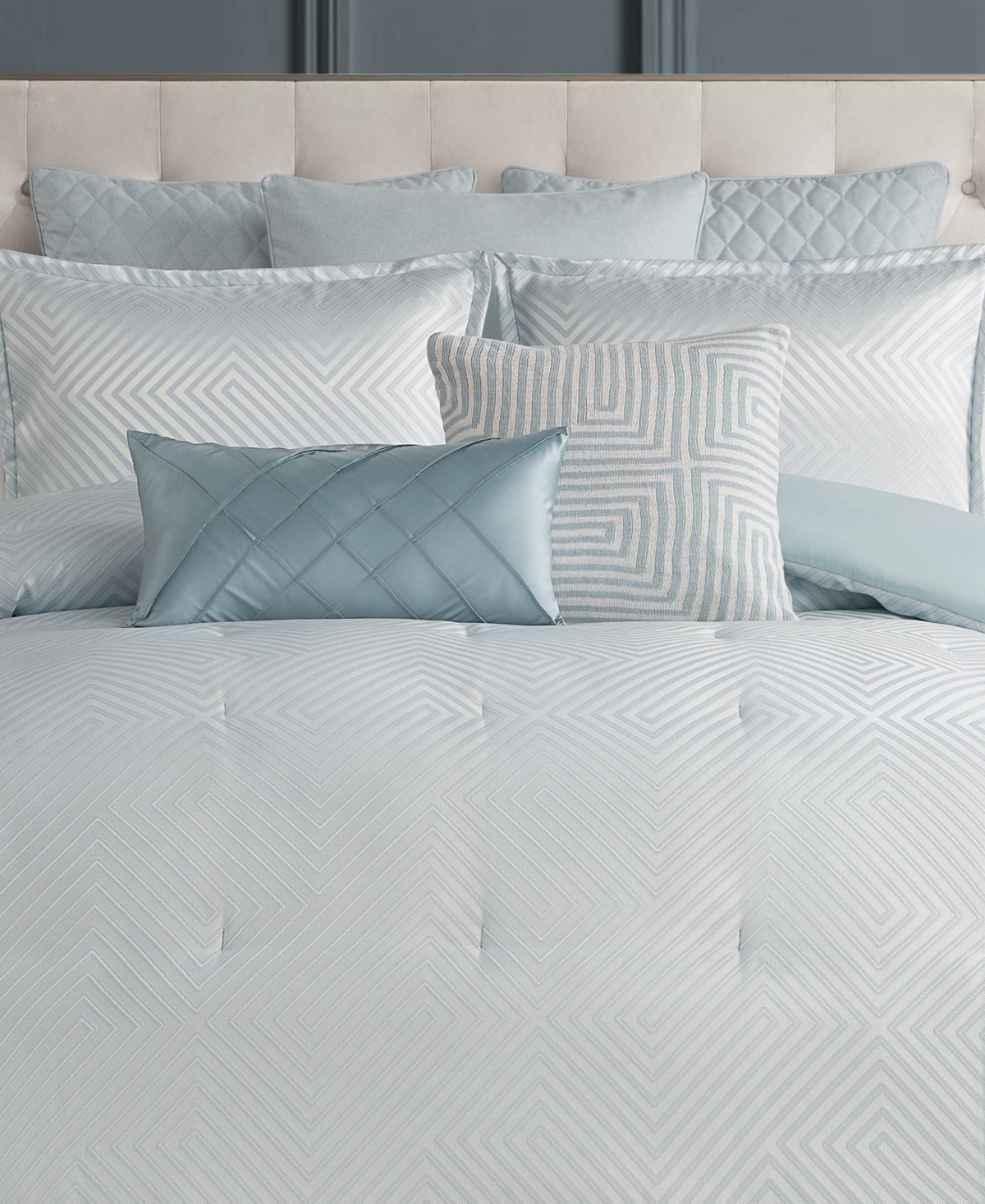Waterford Houston 3-pc. Comforter Set, Queen