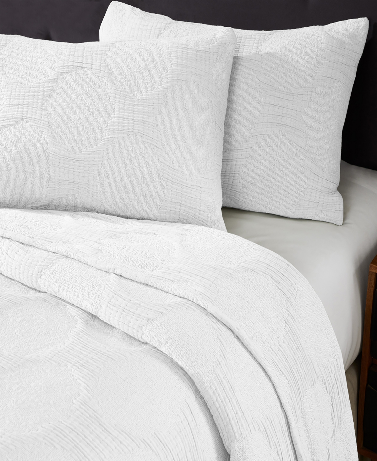 Superior Tanta Crinkle Woven 3-pc. Coverlet Set, Queen In White
