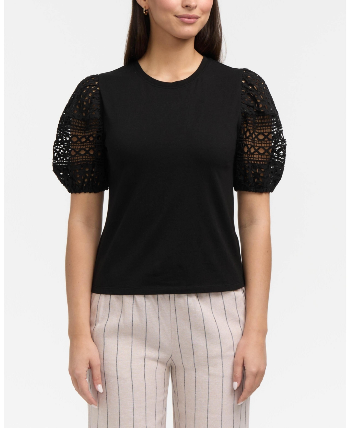 Women's Eyelet Puff Sleeve Top - Black