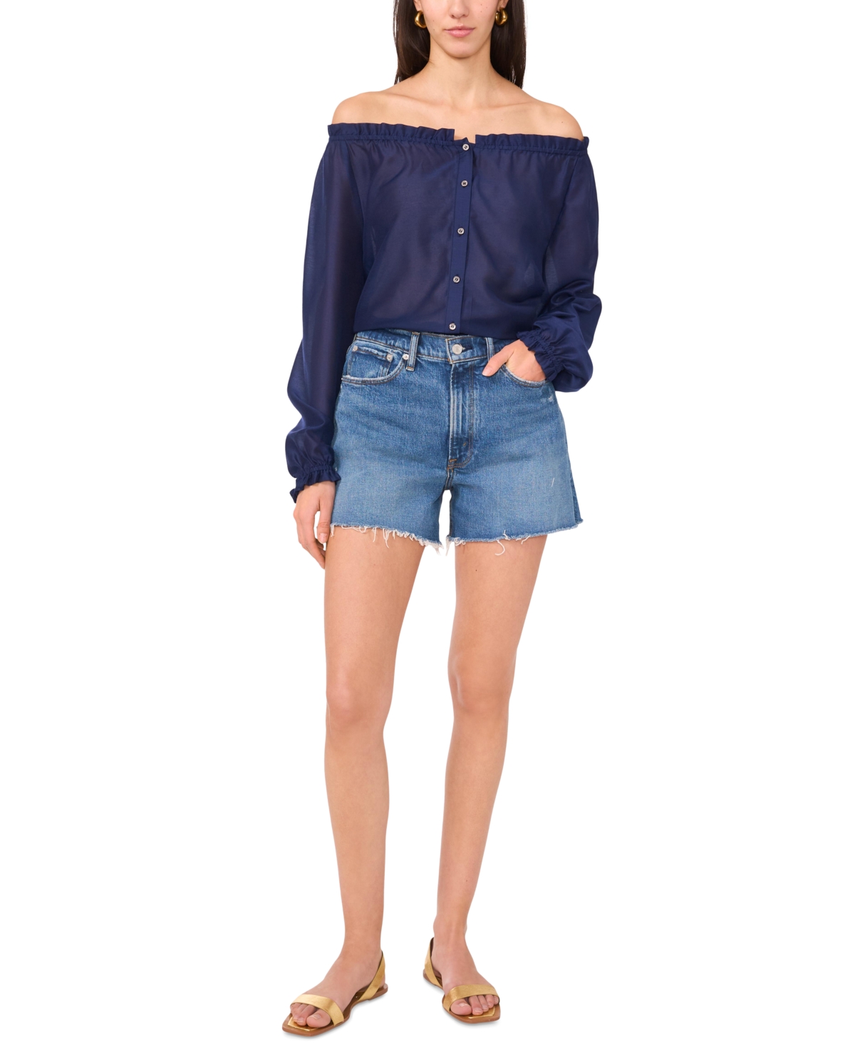 VINCE CAMUTO WOMEN'S SOLID-COLOR OFF-THE-SHOULDER BUTTON BLOUSE 