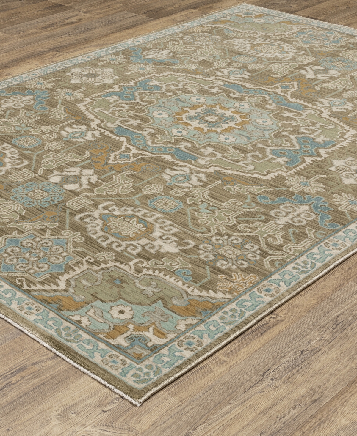 Oriental Weavers Maeve MAE13 9'10"x12'10" Area Rug