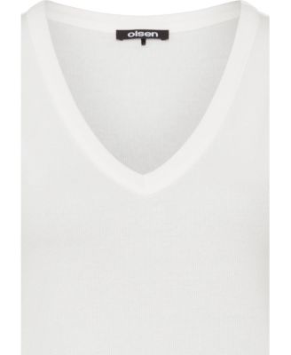 Women's Ribbed Knit Rounded V-Neck Shell