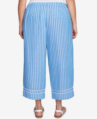 Plus Size Yarn Dye Stripe Relaxed Soft Capri Pants