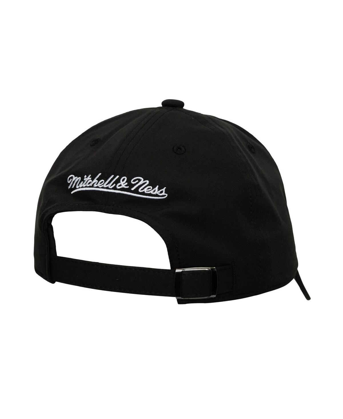 Mitchell & Ness Men's Black San Jose Earthquakes Perfect Strapback Adjustable Hat