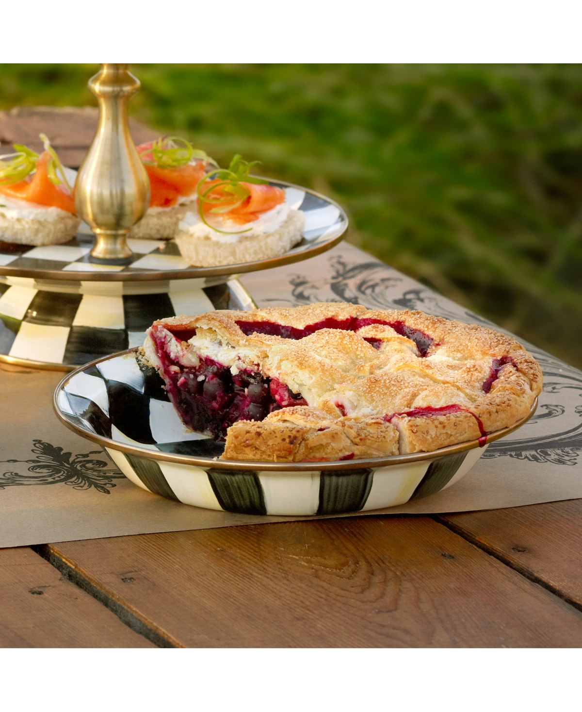 Mackenzie-Childs Courtly Check Enameled 9.5" Pie Plate