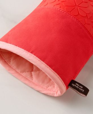 Spade Flower Soft Silicone Oven Mitt Set, 7" x 13"