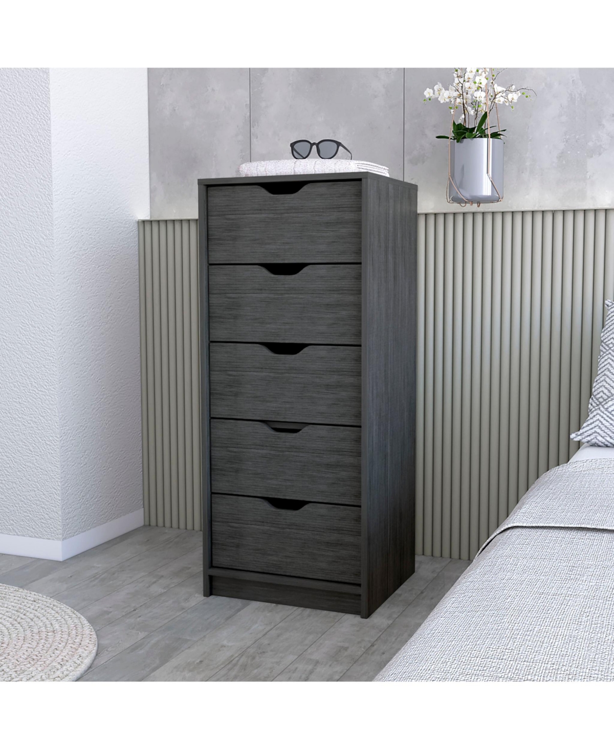 Five Drawer Standard Chest for Bedroom Storage and Clothes Organization
