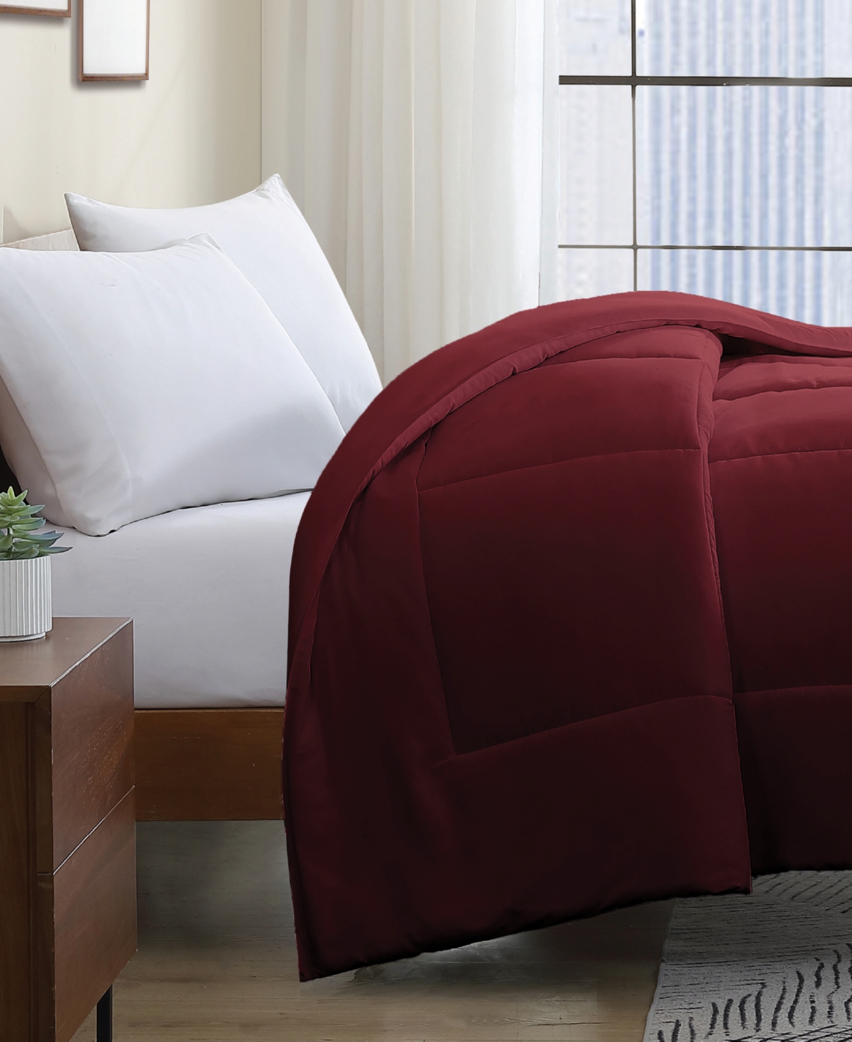 Swift Home Down Alternative Comforter, Queen