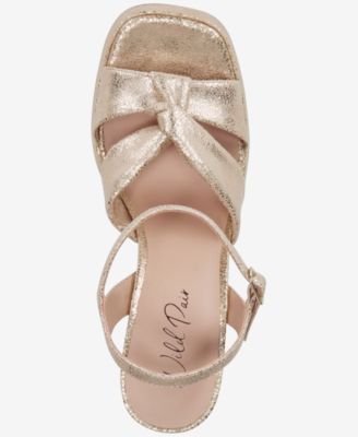 Laviniaa Platform Dress Sandals, Exclusively at Macy's