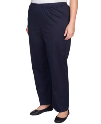 Plus Size Mid-Rise Straight Leg Short Length Casual Pants