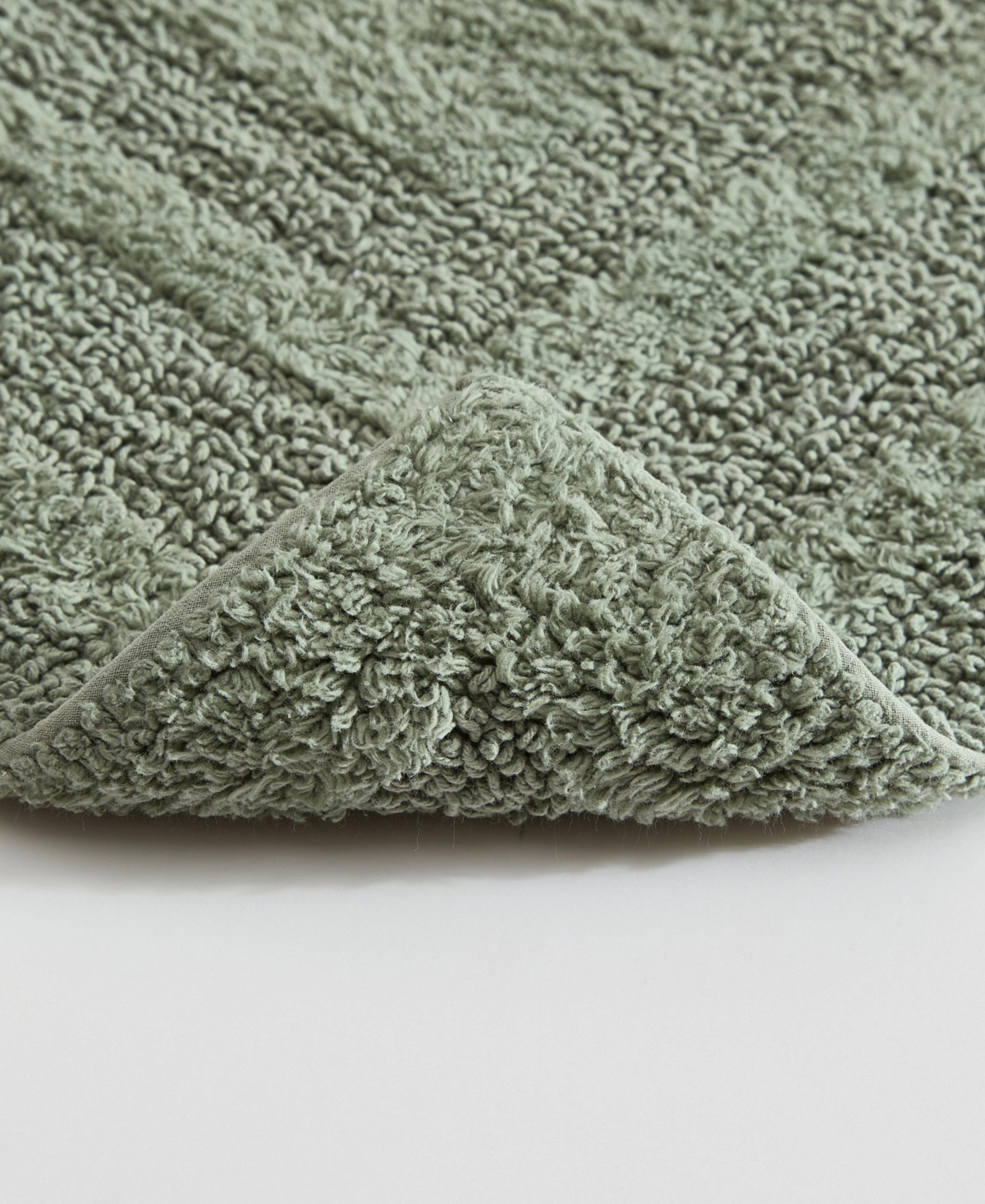 Eddie Bauer Logan Cotton Tufted Bath Runner Rug, 22" X 60" In Green