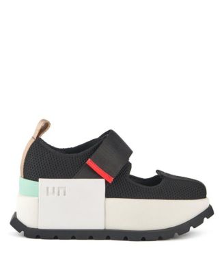 United Nude