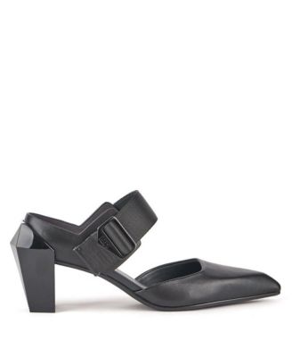 United Nude