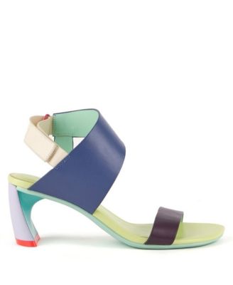 United Nude