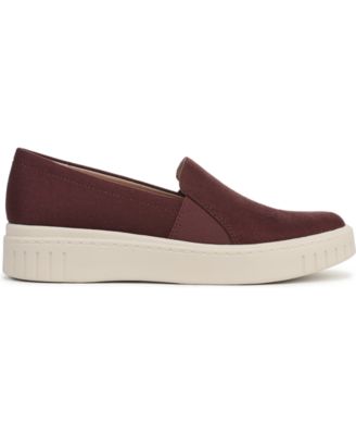 Women's Grandeur Round Toe Slip Ons