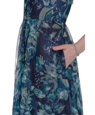 Women's Embroidered Sequined Sleeveless Ball Gown