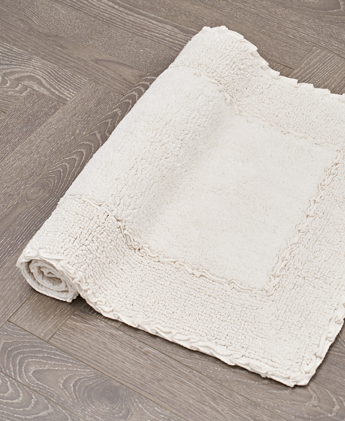 Laura Ashley Cotton Ruffled Bath Rug, 17" X 24"