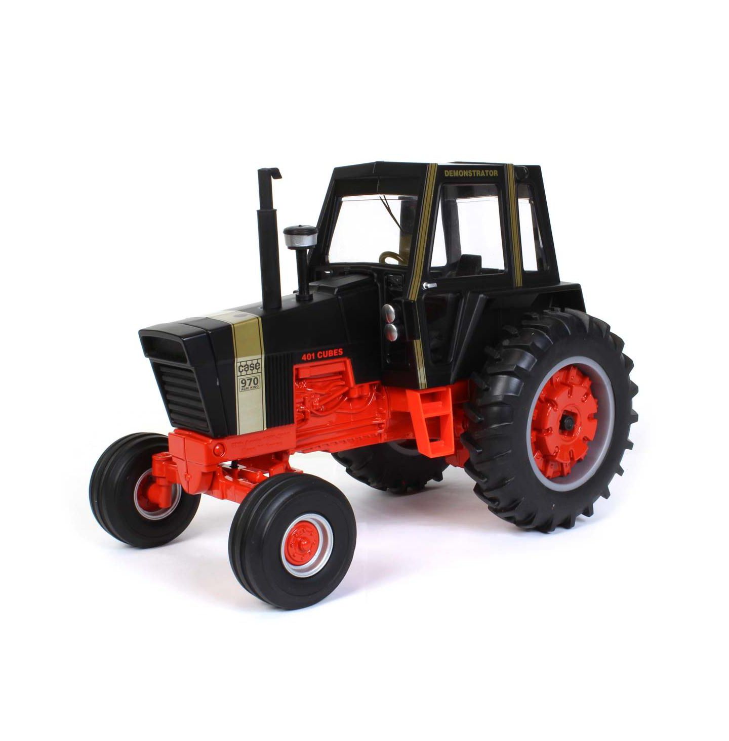 Детская игрушка ERTL 1/16 Scale Prestige Series Die-Cast Case 970 Black Knight Collectible Toy Tractor — фото 1