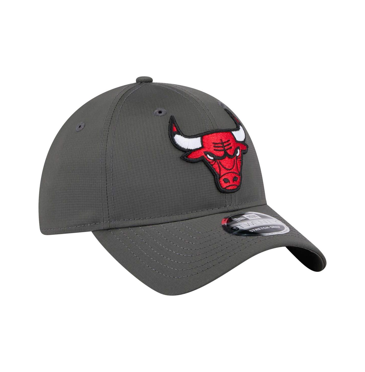 Мужская кепка New Era Charcoal Chicago Bulls Active Ripstop 9TWENTY Adjustable Hat — фото 4