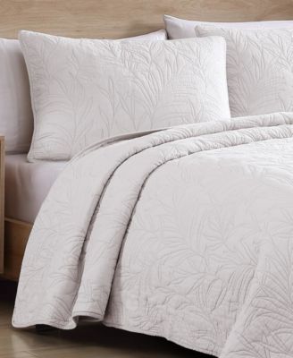 Solid Costa Sera Cotton Reversible Quilt, Twin