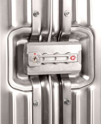 31" Elite Hardside Check-in Luggage