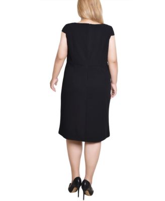 Plus Size Cap Sleeve Exposed Zipper Dress