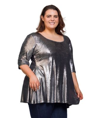 Plus Size Scoop Neck Flared Tunic Top