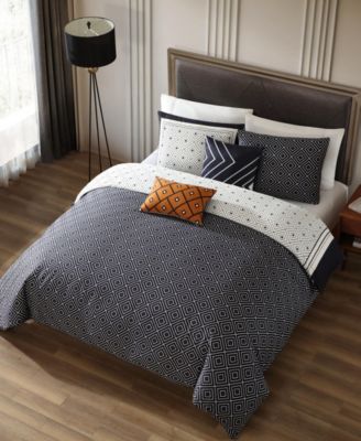 Geometric Black & White Bedding 220 Thread Count 100% Cotton Sateen 5 Piece Reversible King Comforter Set