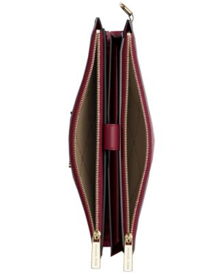 Logo Jet Set Double-Zip Wristlet